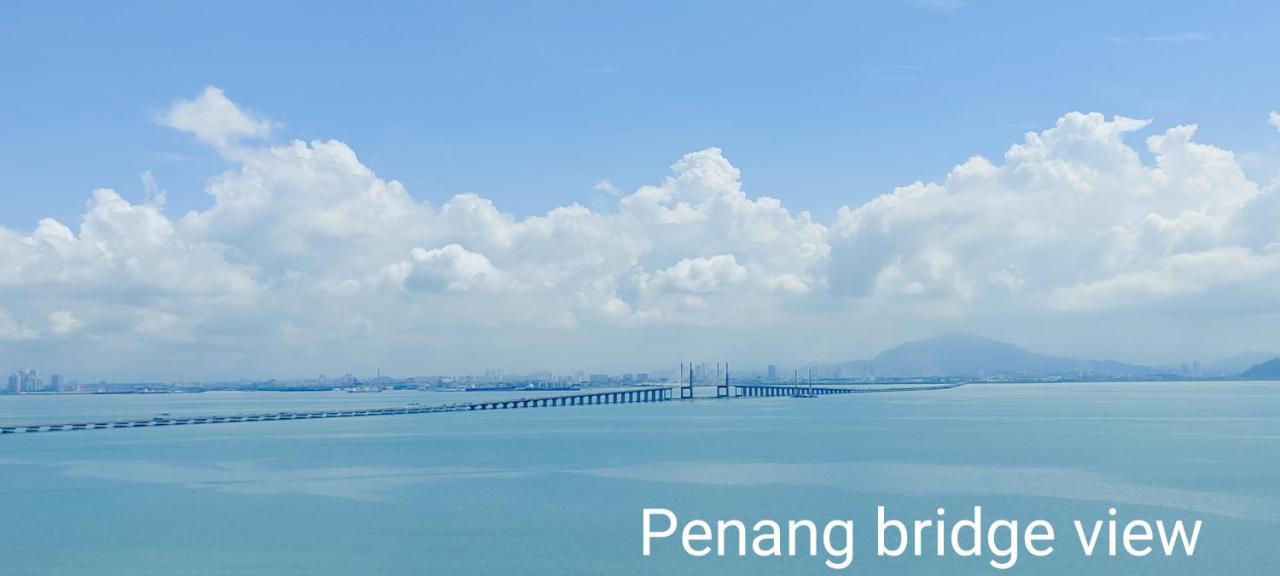 Infinite Seaview With Penang Bridge Suite With Sunrise Up To 11 Person Bayan Lepas Exterior foto