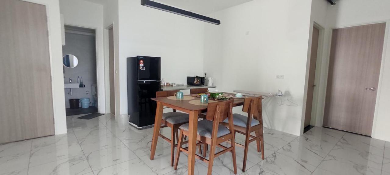 Infinite Seaview With Penang Bridge Suite With Sunrise Up To 11 Person Bayan Lepas Exterior foto