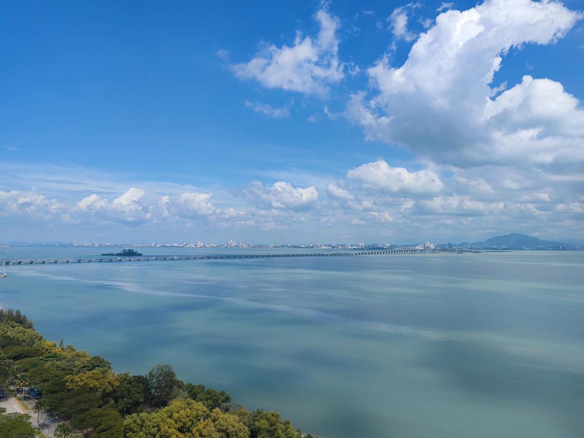 Infinite Seaview With Penang Bridge Suite With Sunrise Up To 11 Person Bayan Lepas Exterior foto